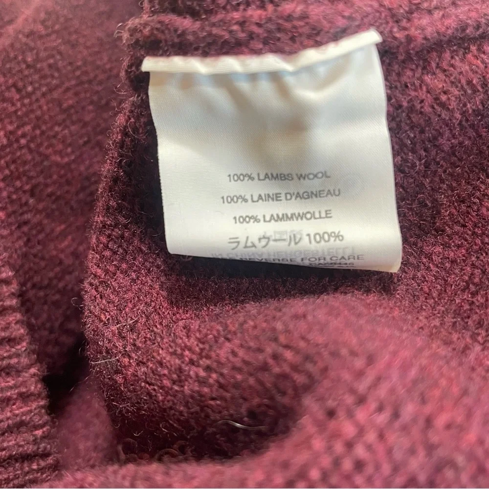 J. Crew 100% Lambs Wool Men's V-Neck Sweater - Deep Burgundy. Large, slim‎ fit